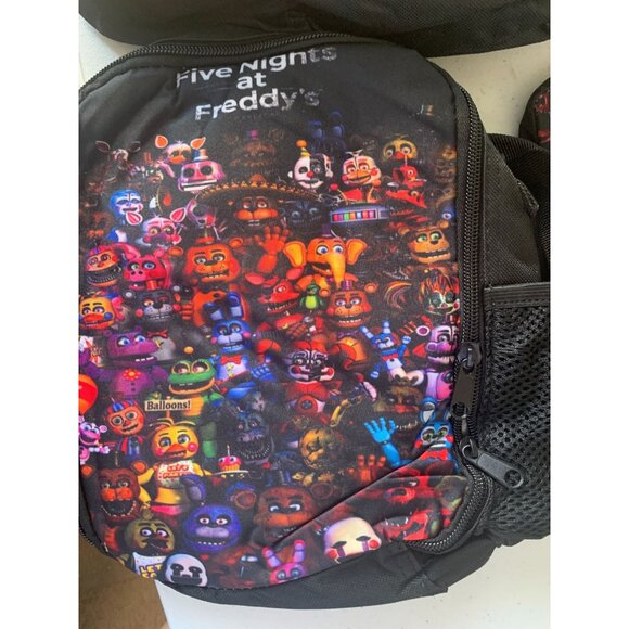 Five Nights At Freddys 3-Piece Backpack Set Includes Backpack Lunch Bag & Pencil - Picture 4 of 5